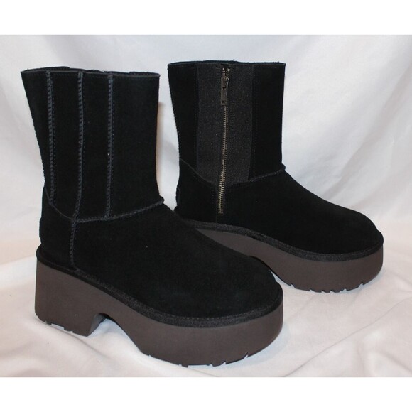 UGG CLASSIC TWIN SEAM NEW HEIGHTS SUEDE‎ WOMEN'S BOOTS US BLACK - Picture 1 of 7